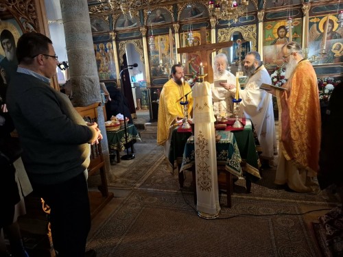 Η Θ. Λειτουργία του Αγίου Ιακώβου του Αδελφοθέου στην Ι.Μ. Μεταμορφώσεως του Σωτήρος Κύμης gallery image 5