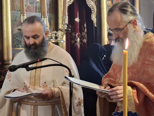 Η Θ. Λειτουργία του Αγίου Ιακώβου του Αδελφοθέου στην Ι.Μ. Μεταμορφώσεως του Σωτήρος Κύμης gallery image 4