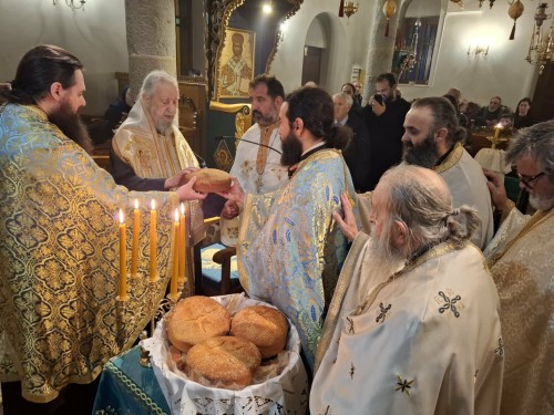 Αρχιερατικός Εσπερινός στην Ι.Μ. Μεταμορφώσεως του Σωτήρος Κύμης gallery image 3