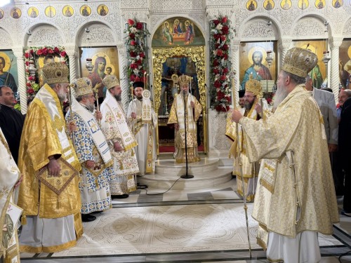 Αρχιερατικό Συλλείτουργο και Λιτανεία σκηνώματος επί τη εορτεί του Αγίου Ιωάννου του Ρώσου gallery image 36