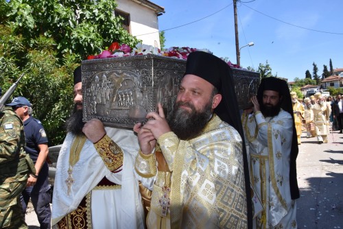 Αρχιερατικό Συλλείτουργο και Λιτανεία σκηνώματος επί τη εορτεί του Αγίου Ιωάννου του Ρώσου gallery image 39